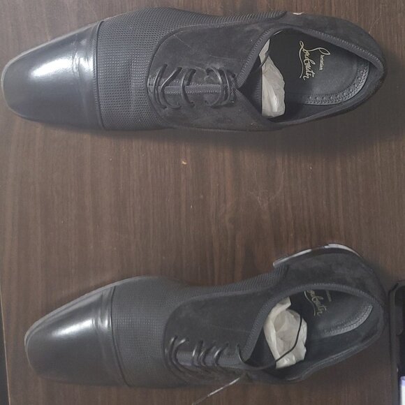 Loubourtin Shoe - Picture 2 of 4